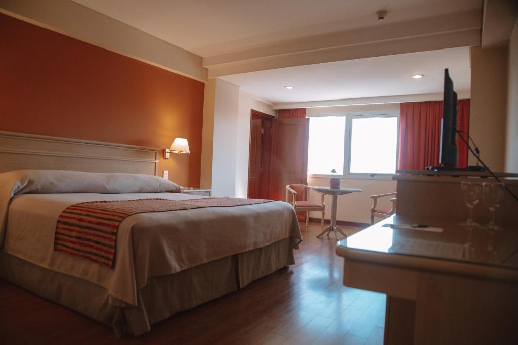 Casa Real Hotel