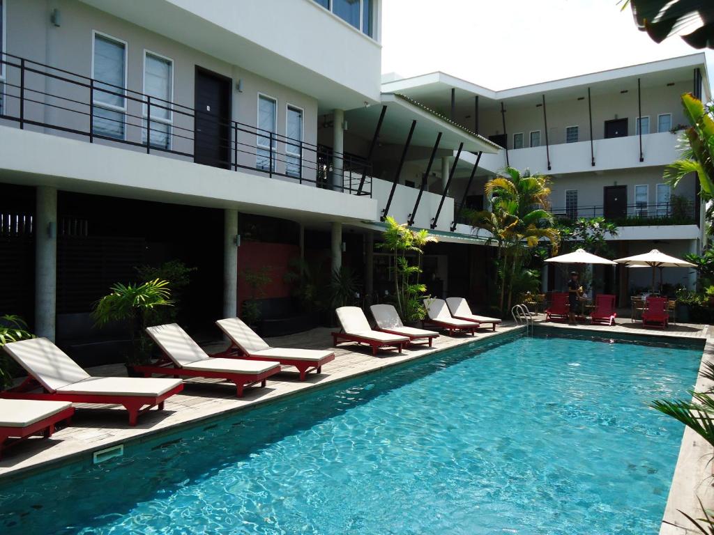 MEN's Resort & Spa