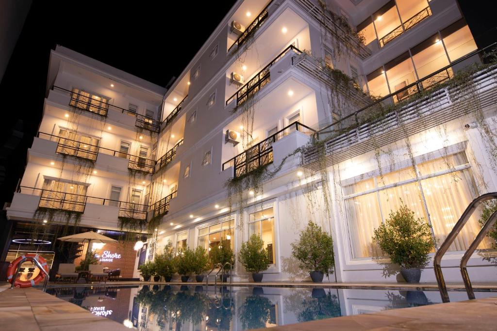 Kampot RiverInn Boutique Hotel