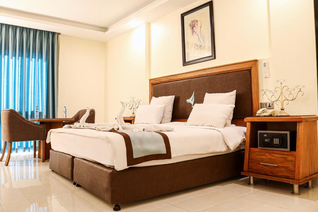 Al Raad Hotel