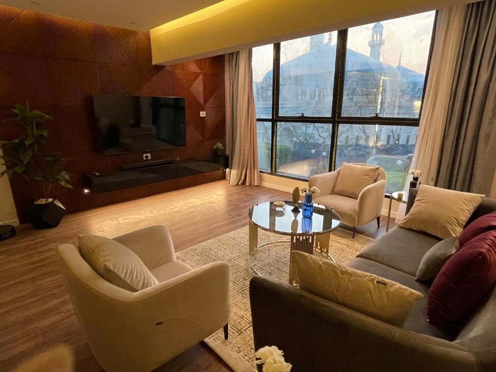Family Luxury apartment at Milsa Nasr City