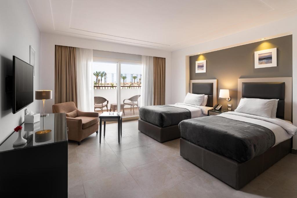 Rhactus Hotel