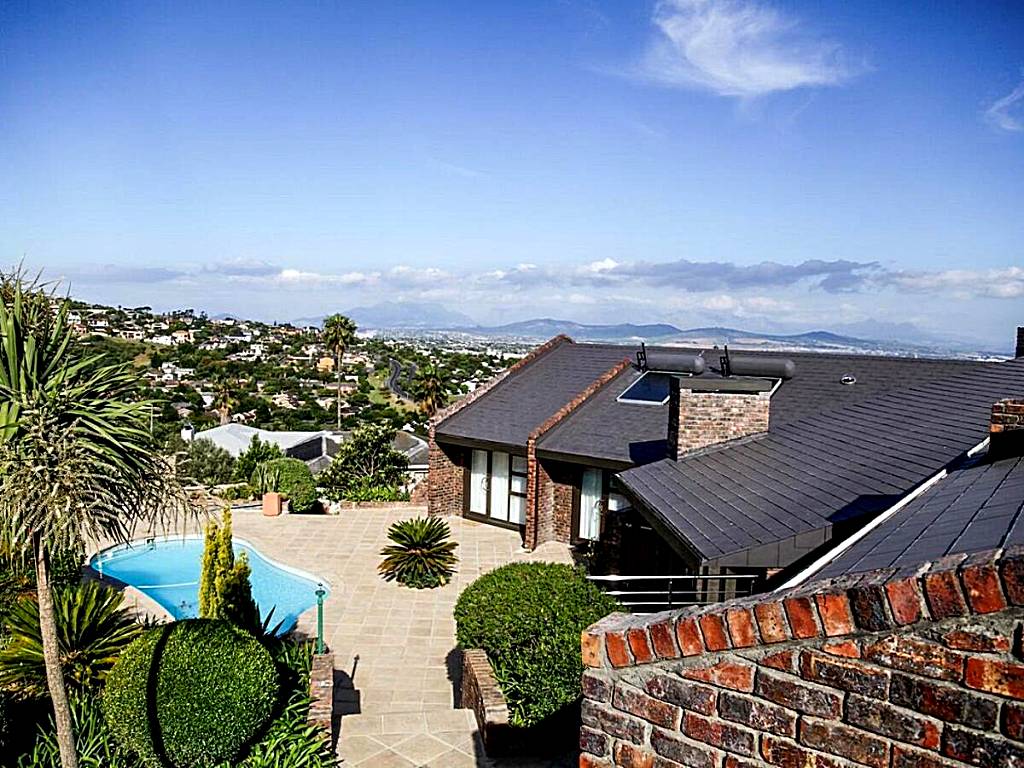 Hilltop Guesthouse