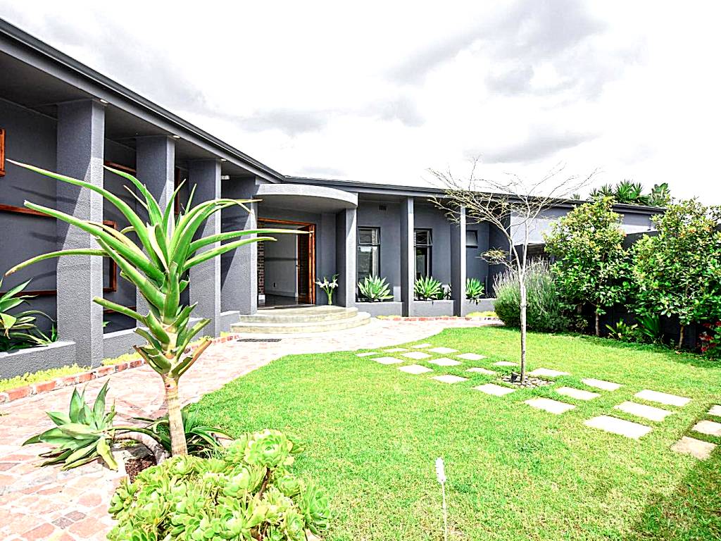 OnQ Accommodation