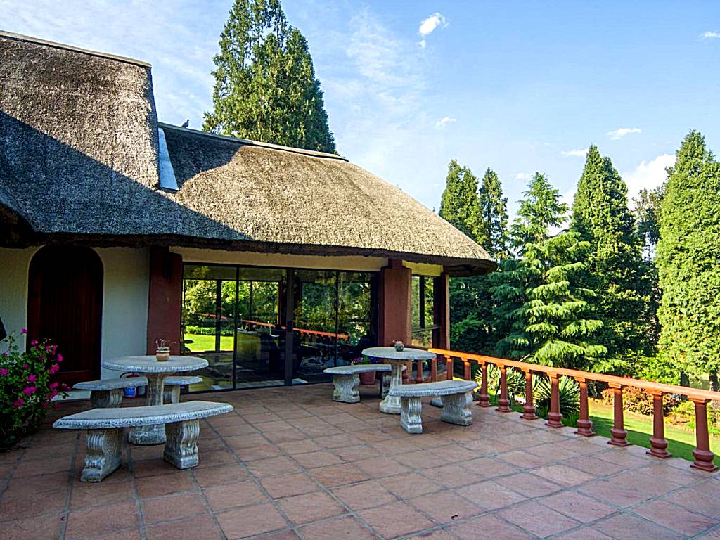 Thatchings Guest House