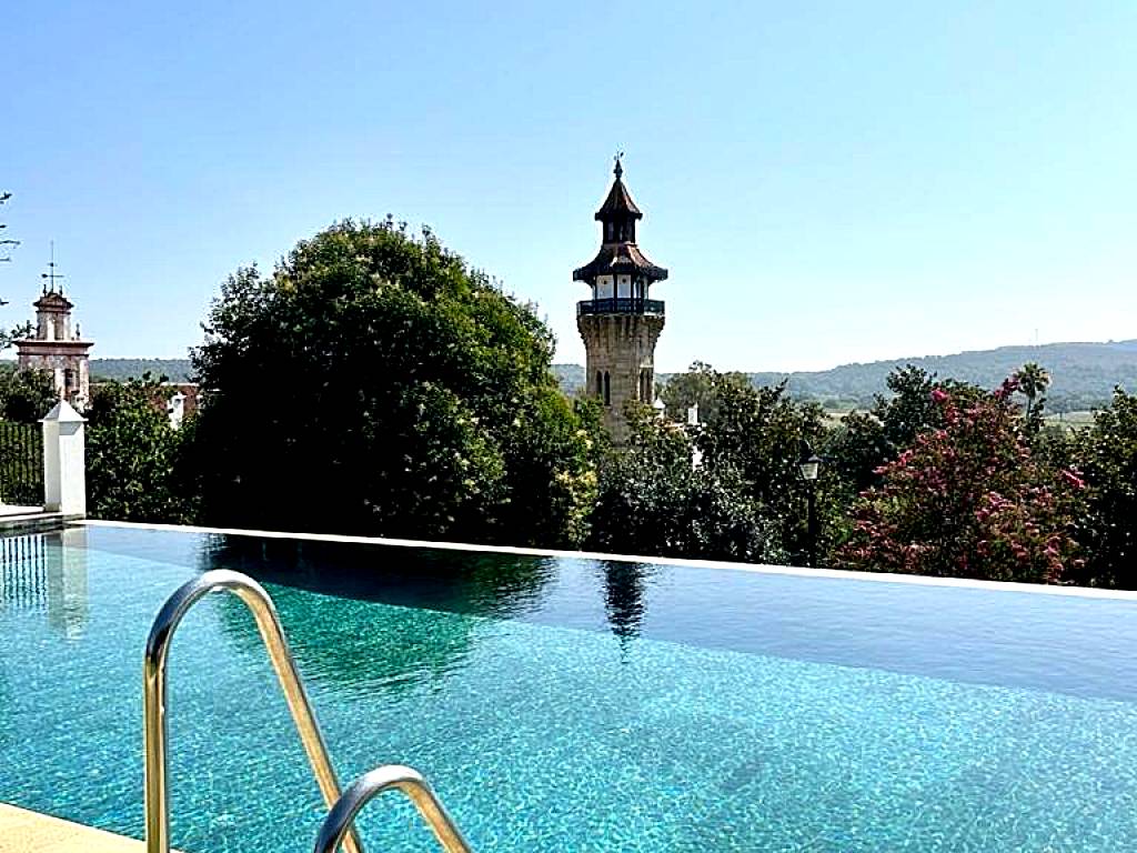 La Almoraima Hotel (Castellar de la Frontera)