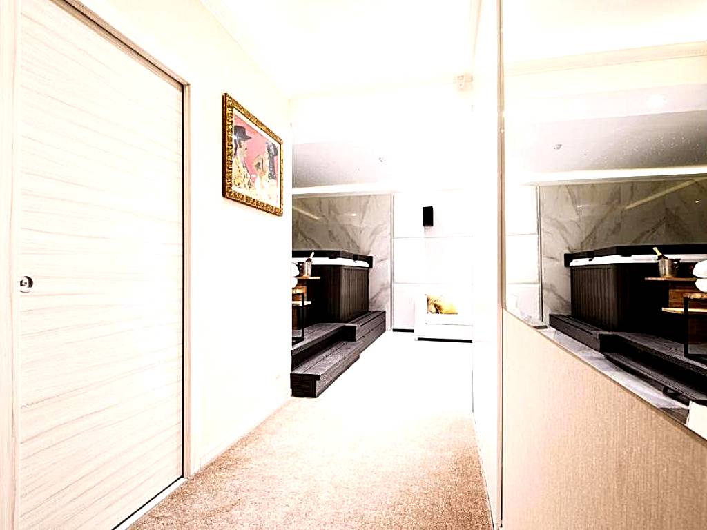 Jacuzzi SPA Prestige: Prestige Apartment SPA - Jacuzzi & sauna