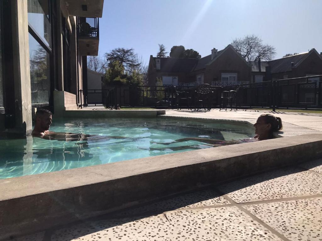 Los Robles Suites