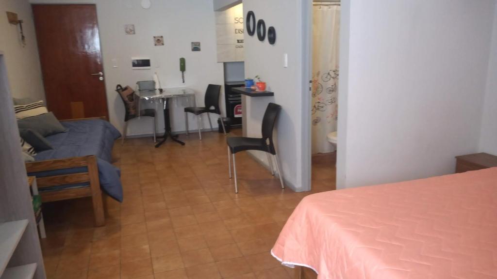 El Racimo, lodge