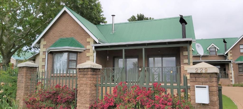 Clarens Mountain Sage Cottage