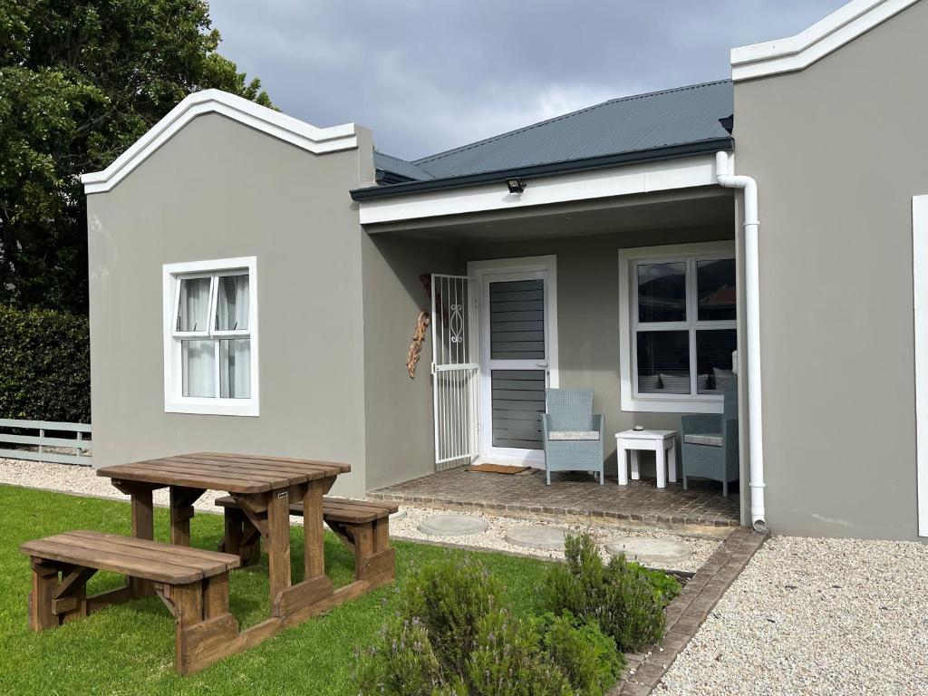 Homely, self-catering 2-bed home