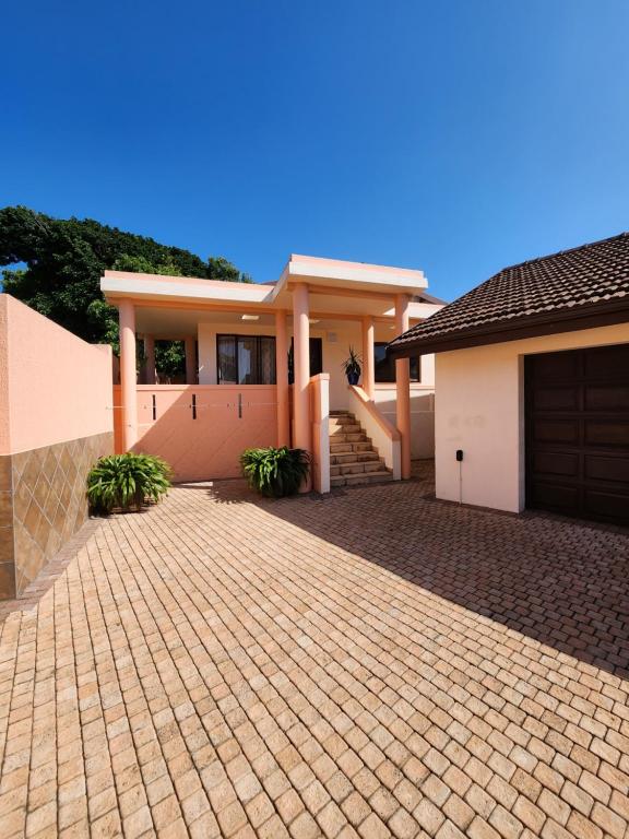 Aloe Self Catering