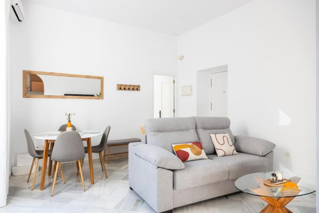 La alegría de Plocia by Cádiz Time Apartments