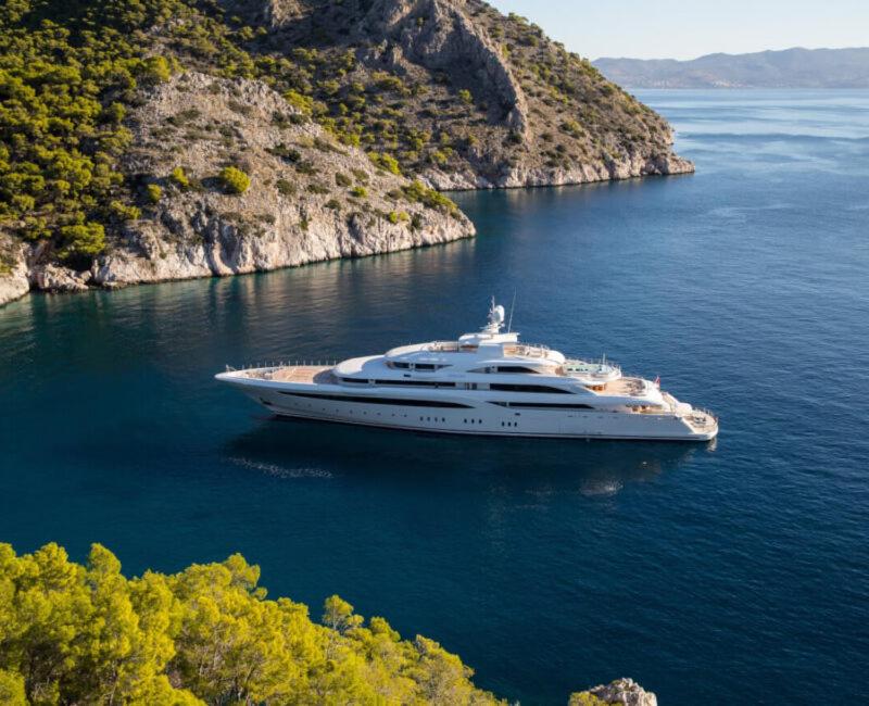 Luxury Yacht Travels