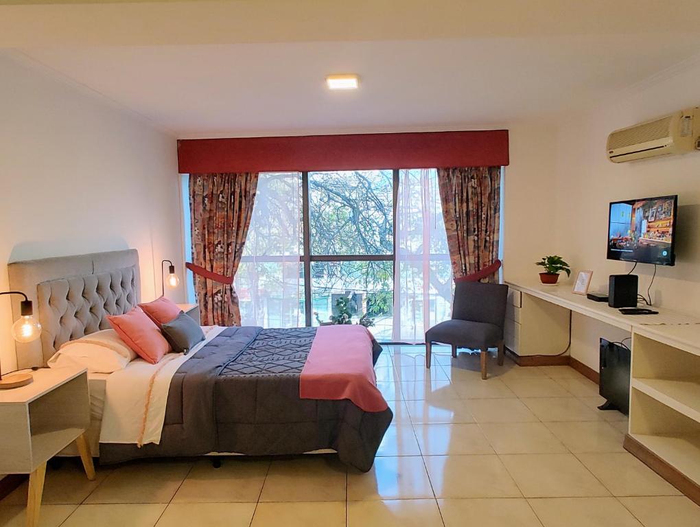MENDOZA Suites 8