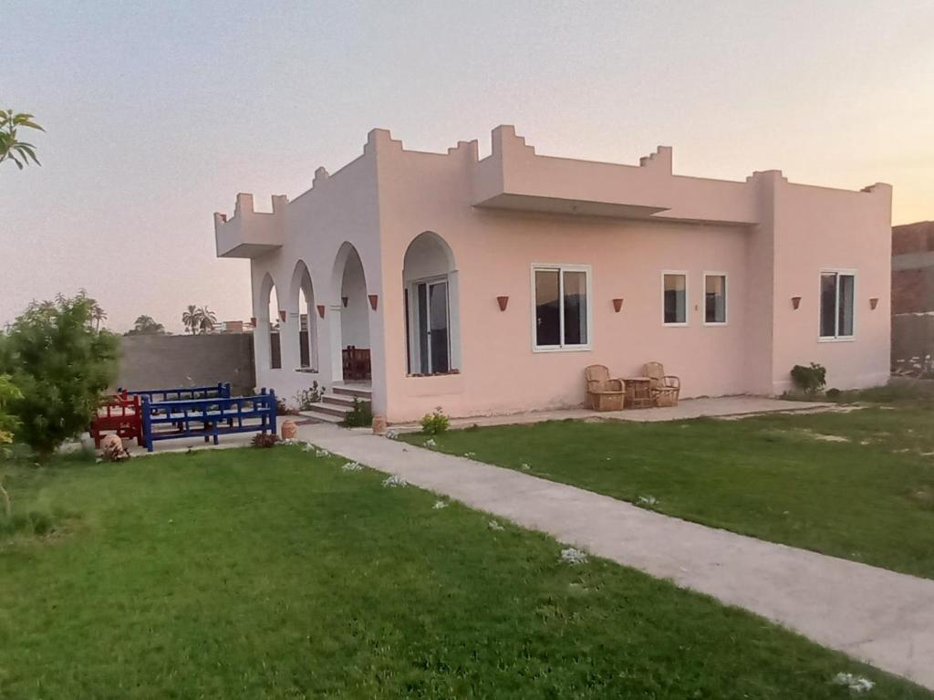 Green Oasis Villa