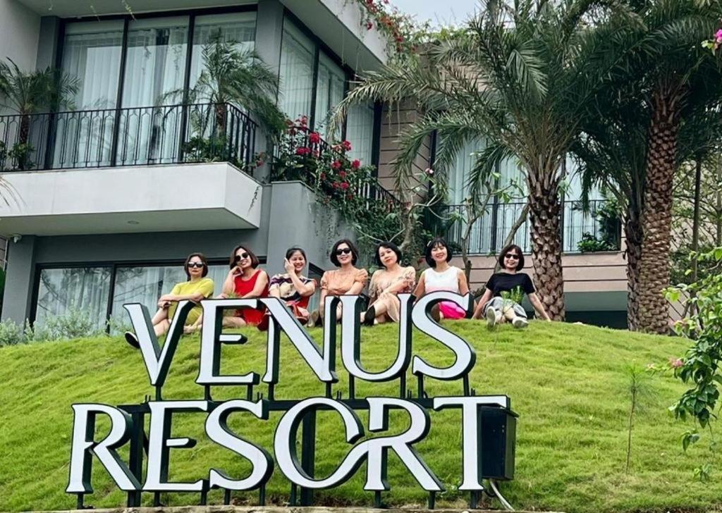 Biệt thự hoa Xương Rồng - Venus Flamingo resort - Biệt thự trên đồi 6 phòng - BBQ, bể bơi, karraoke free