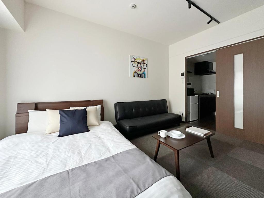 Stylish 1 BR Apt near City Centre for 3Ppl